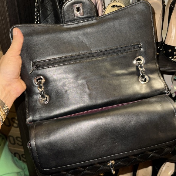Designer 🖤 Black and Silver Quilted Classic Flap Bag - Picture 7 of 10